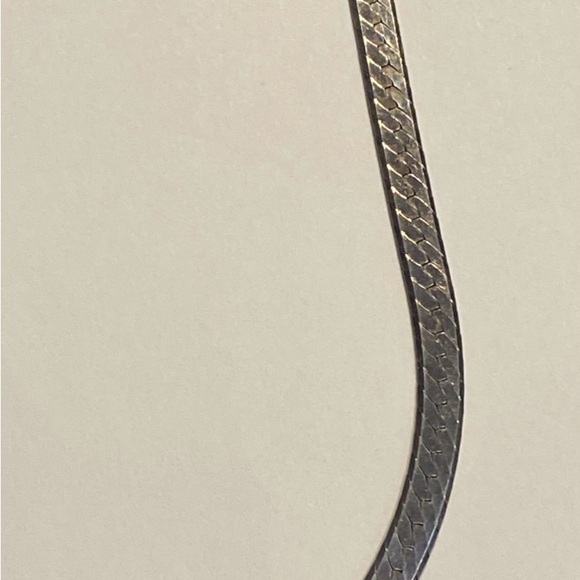 Vintage Sterling Silver Wide Herringbone 30 inch Necklace - Picture 3 of 12
